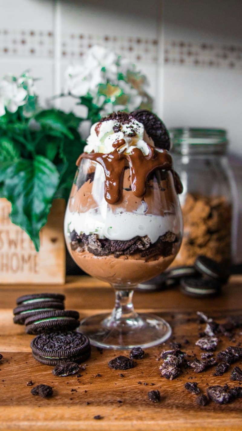ATRAIA CLIENTES COM A CASQUINHA FEITA DE COOKIE
